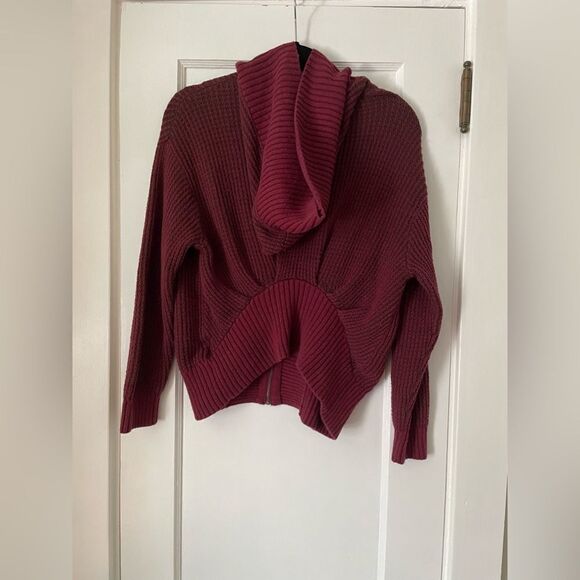 BDG Women's Burgundy and Green Waffle Pattern Zip Cardigan Sweater Size XS - Picture 2 of 5